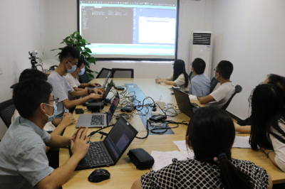 市網(wǎng)絡(luò)信息中心成功舉行網(wǎng)絡(luò)安全攻防應(yīng)急演練暨技術(shù)交流活動(dòng)